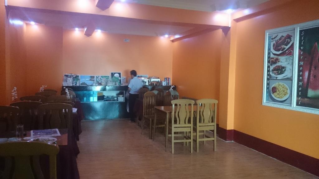 Silver Moon Hotel Yangon Eksteriør bilde