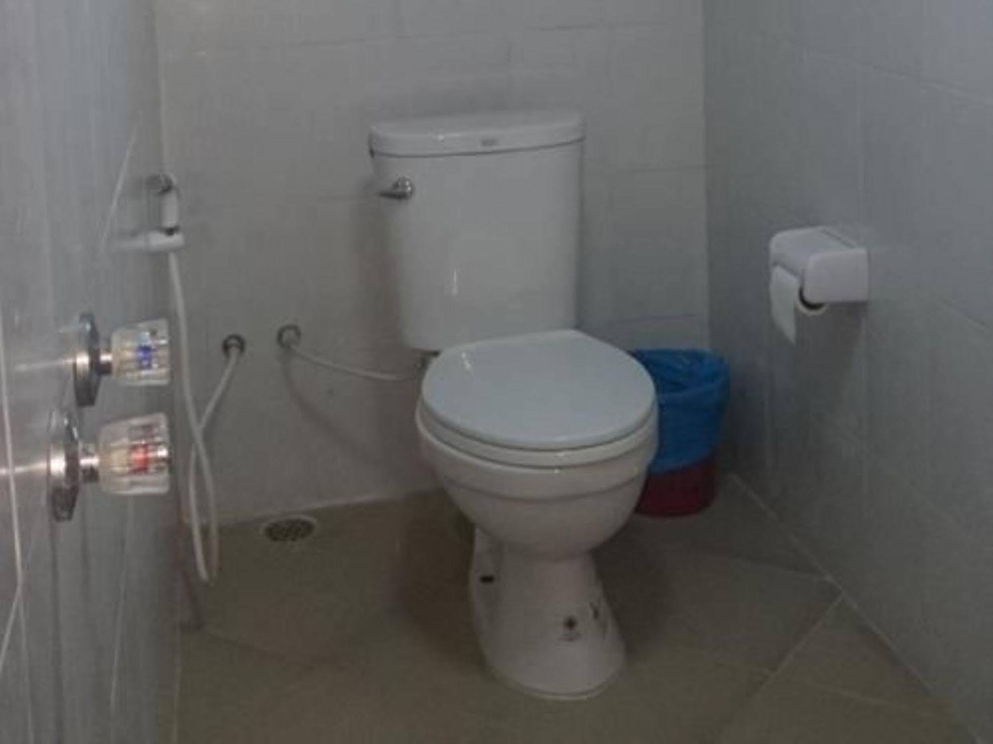 Silver Moon Hotel Yangon Eksteriør bilde